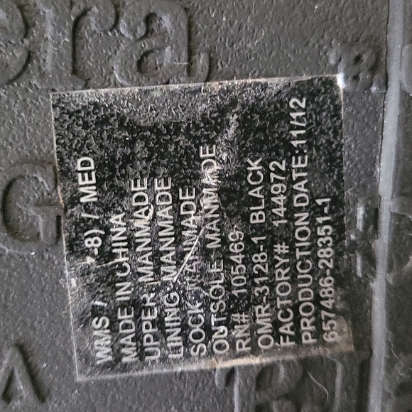 * SOLD* Simply Vera Wang women's beaded butterfly knots slippers, 7-8, black - Picture 9 of 9